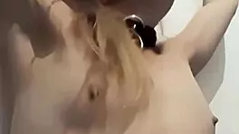 Squirt and spank training for the slave!