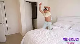 the hot stepmom sarai minx intro extended