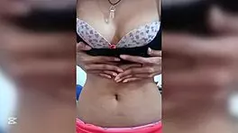 Colleague Over 18 Banged in Room After Steamy Bath