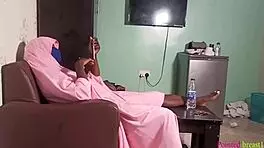 Teen Hijab Girl Invites Lover For Missionary Sex