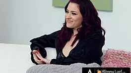 teen maid cares for milf jessica ryan with cunilingus and fingering 😍