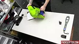 Girl caught stealing food from the mall on camera