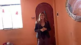 She offers her wet pussy and house deal, convincing with oral sex