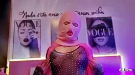 Bandit whore girlfriend milks with massage until last drop