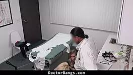 Destiny 18+ Cruz Experiencing High Sensations in Her Vaginal Area Wants Treatment - Doctorbangs