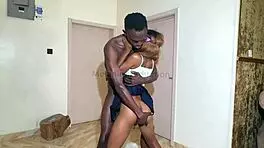 18 साल की छात्रा को टीचर के बड़े लंड से रफ चोदाई