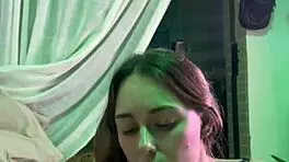 Cunhada se lambuzou de leite - amador gets assfucked in doggystyle creampie and bdsm swallow