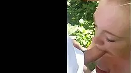 Cute Tinder Girl Gives Outdoor Blowjob