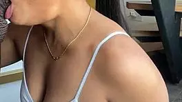 Wife Kisses And Blows Big Cock In Amateur Scene