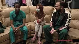 can jewel handle that humiliating gyno exam by dr. stacy shepard to sling wings at hooters?