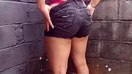 rica enculada rapida detras de la casa de sus padres con el primo