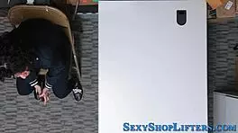 caught thief, wanna give head and fuck?