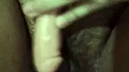 Teen 18+ virgin rubs pussy with dildo, can't let it enter. She's masturbating solo.