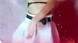 Bonneyuwu dances in white skirt with pigtails in Argentina