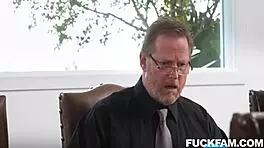 gal and aubree suck elias for peace