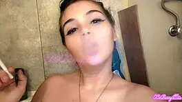 Smoking in bath tub with latina tits and bdsm facial!