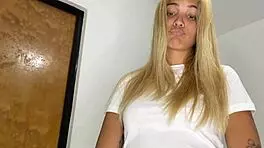 Ayudando a mi hijastra a estudiar cuando estamos solos en casa