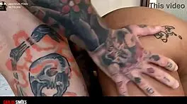 Sarado Tatuado D Um Ch De Piroca Na Morena Novinha Que Visitou A Nossa Casa Hoje