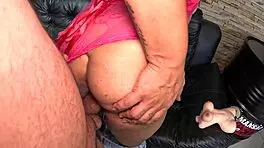 i lick her wet pussy durin break