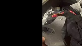 la potra madura folla a un fan con su gran culo en contenido de redes