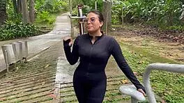 Wow, I Follow Big Cock Stranger in Public Park!