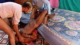 Neighbors’ teen boys bang hot bikini village girl. Sexy Bengali 3some close-up action unfolds.