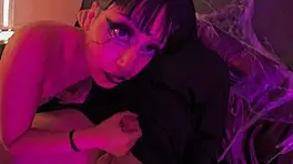 a bruxa a virgem e a diaba invocam do além monstros para fuderem suas bucetas