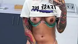 Big Titty Latina's Wild Orgasm Quickie!