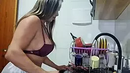 Milf Maid Cheats with Young Boss in Hot Creampie!