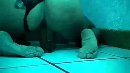 La Pandita Recibe El Año Caliente Con Su Juguete Favorito