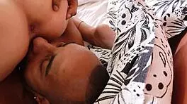 Novinha Magrinha Se Assustou Com O Tamanho Da Rola Do Neg�o