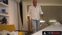 Gorgeous Tiffany Tatum Uses Hot Feet To Please Foot Worshiper