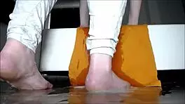 Cute teen 18+ intensely cums and squirts in bathtub.