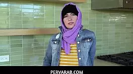 Angeline red gives blowjob and deepthroat in wet fantasy