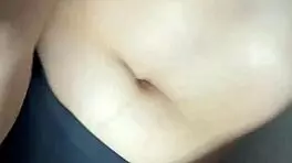 Joven 18 añitos se folla y monta al mejor amigo de su novio porque tiene auto que rico grita de placer