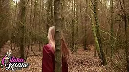 Horny girlfriend deepthroats in bathroom sexy pretty cute?