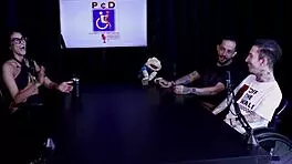 Mature wife in lingerie endures intense casting with young fucker