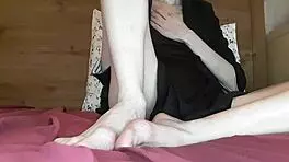 Czech Teen Tracy Naghavi Masturbates In Front Of The Camera