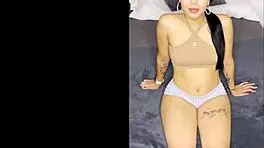 Mary teen obsessed with oral and cocks 😘