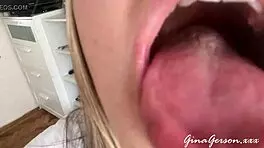 Tongue saliva throat fetish, wanna see this skinny blonde get wild? 😏