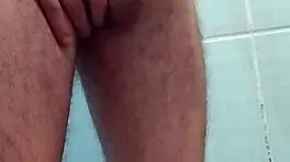 Charrterr Masturbates In Bath For Orgasm