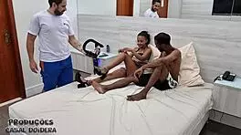 bastidores da gravação da primeira vez no canal da victoria ferraz, gozando varias vezes e ganhando muito leite com monster cock