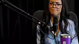 Alice vasconcelos shows blowjob and pussy.