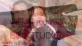 student gets eaten by teacher in homemade session and swallows massive cumshot