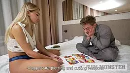 My girlfriend made tarot cards, so I fucked her pussy rough and filled it with cum. What do you think?