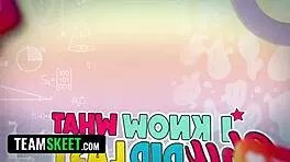 लुलु चू का टीम्सकीट वीआईपी क्लासरूम सीन 😍 लुलु चुदाई