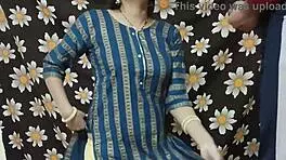 jiju fuck comfortably dont you intend to tear your pussy in hindi audio