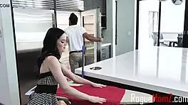 Housekeeper threesome dreams come true! Jenna and Sovereign in bisexual fun!