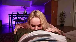 Spanish Fan Returns For Another Encounter Before Leaving Paris