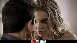 Stepmom and stepdad seduce their blonde stepdaughter into threesome 😏